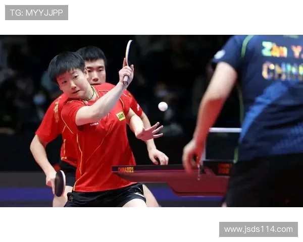 北京篮球队默契配合的秘密与战术分析探讨