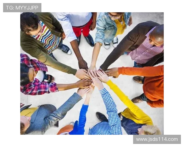 广州滑板队默契配合探秘：团队精神与技术的完美结合