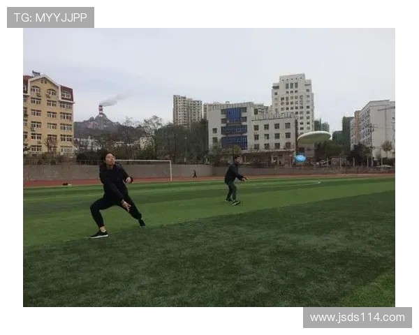 广州飞盘队进攻战术深度分析与实战应用探讨