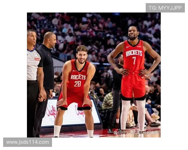 伊曼纽尔奎克利如何在NBA赛场上崭露头角与提升自我价值 伊曼纽尔奎克利如何在NBA赛场上崭露头角与提升自我价值