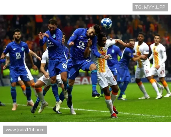 摩尔本城与珀斯精彩对决直播全程回顾与分析