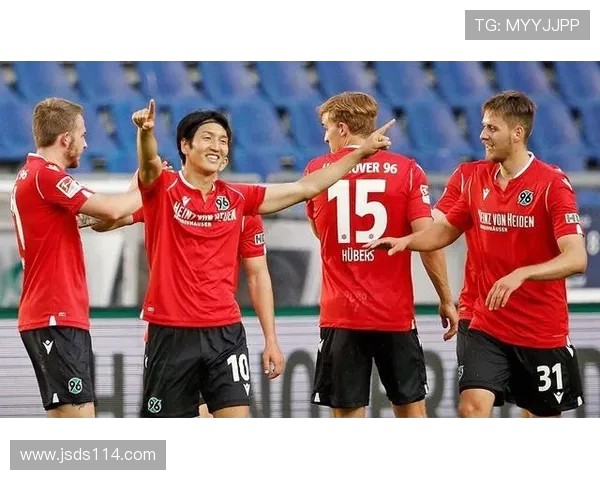 波鸿与奥厄历史交锋回顾及两队发展历程分析