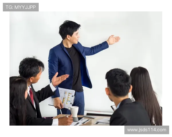 罗凯文的成长之路与职场挑战如何塑造他的未来发展方向