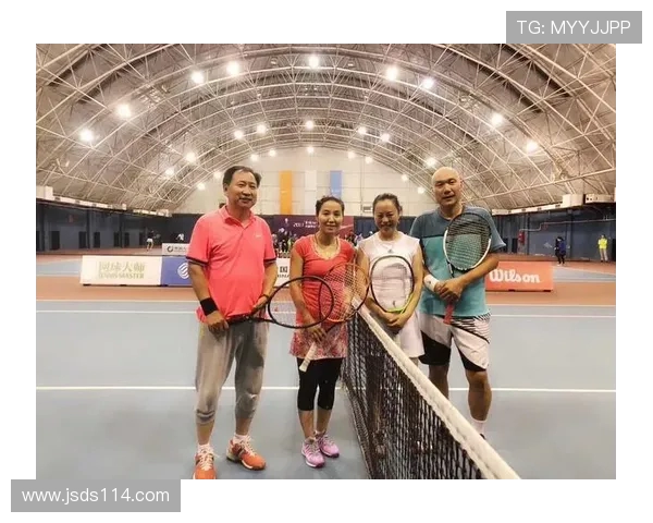 重庆网球队与北京网球队赛后分析力量对比与战术探讨