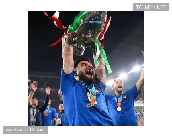 骑士与圣洛伦佐的激烈对决揭示足球战术与团队精神的完美结合